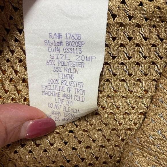 Lady Dorby Vintage Gold Knit Top Button Front Size L/XL Leaf Buttons Retro 80s - Picture 13 of 16